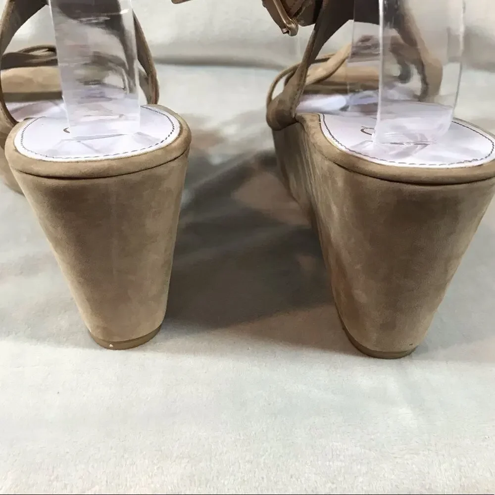 Delman ankle wrap wedges in taupe size 10 M